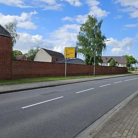 Hébergement de vacances Best-preis Routeb71 Komfortables Fuer Bis Zu 3 Personen Wlan Pur Apenburg-Winterfeld